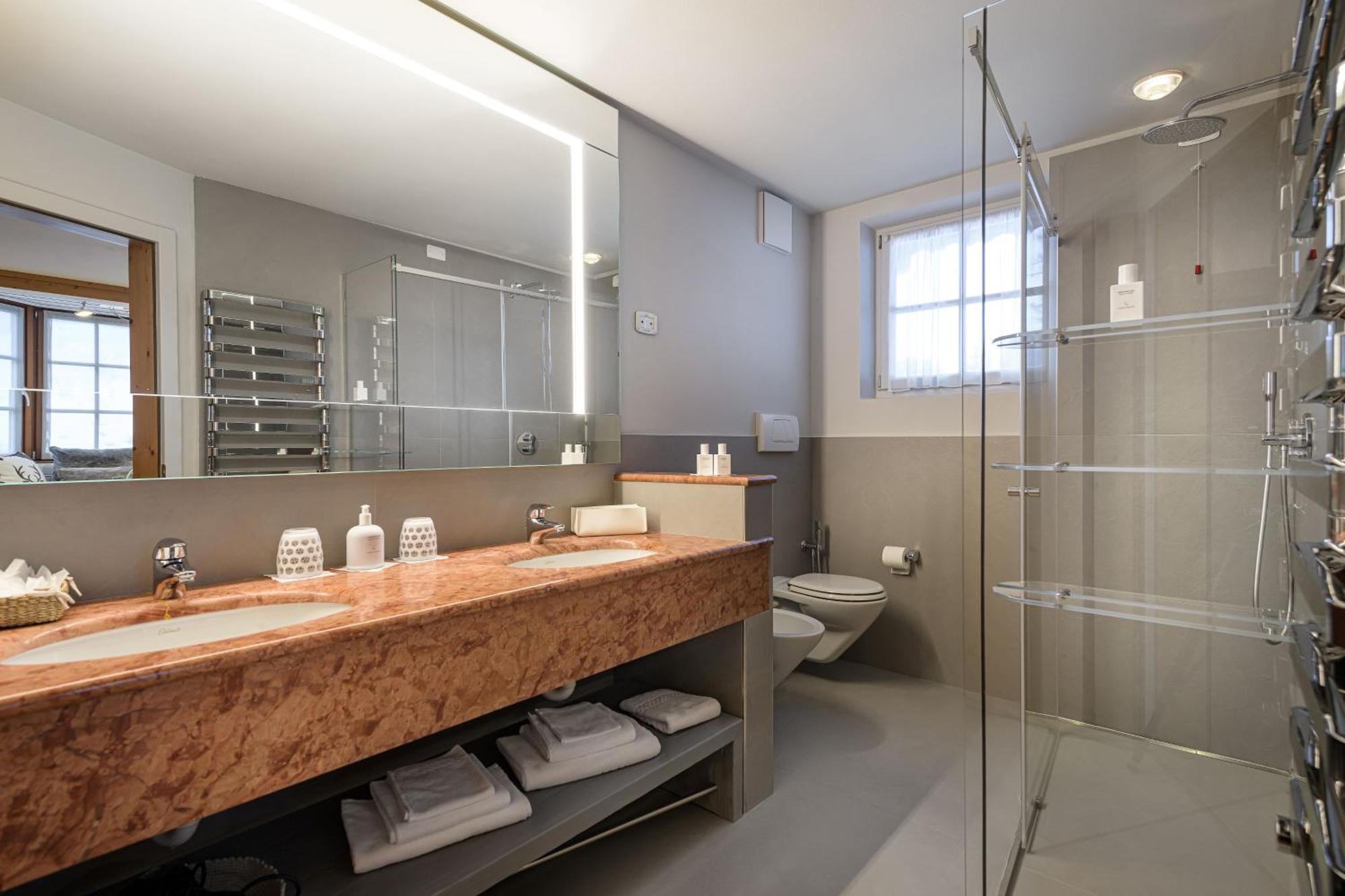 Bio Hotel Hermitage Madonna di Campiglio Exterior photo